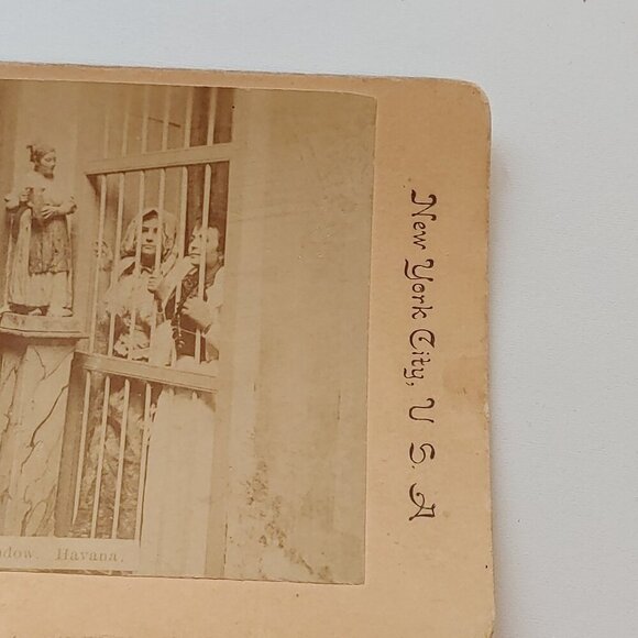 ANTIQUE STEREOGRAPH CARD A Cuban Window Havana CUBA - Picture 3 of 5